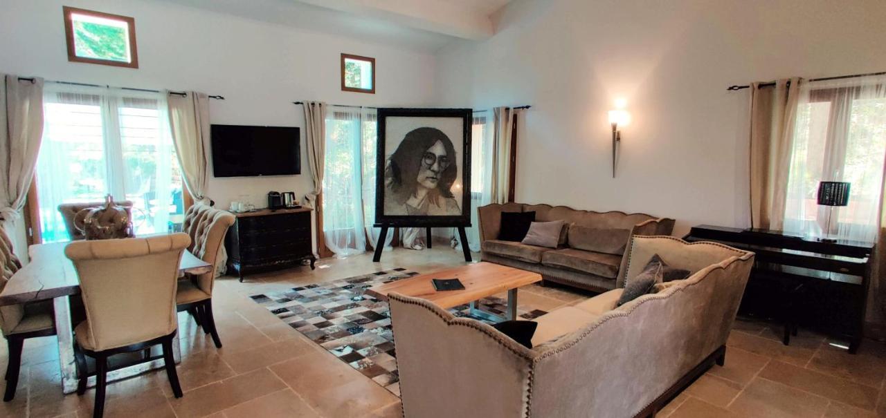 Maison Prestige Saint Tropez By Roberto Geissini Grimaud Extérieur photo