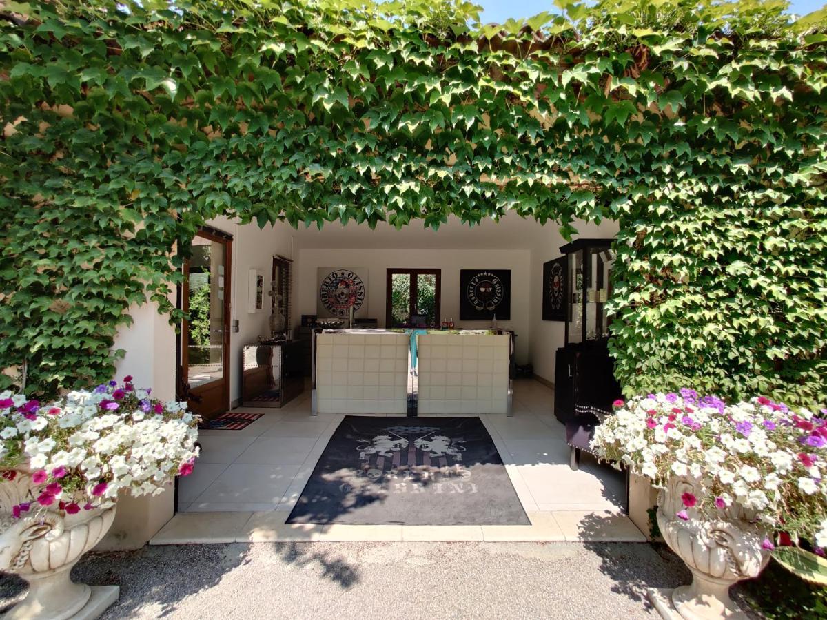 Maison Prestige Saint Tropez By Roberto Geissini Grimaud Extérieur photo